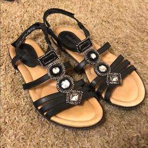 Black earth sandals